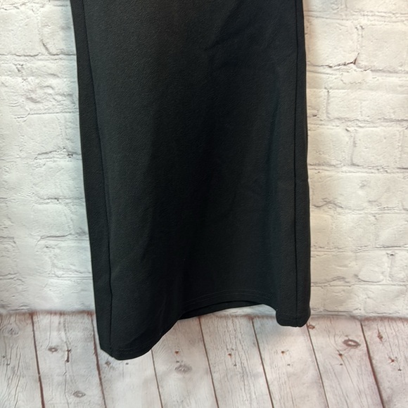 BloomChic Women's Black Flared Pull On Pants Plus Size 2X - Picture 4 of 5